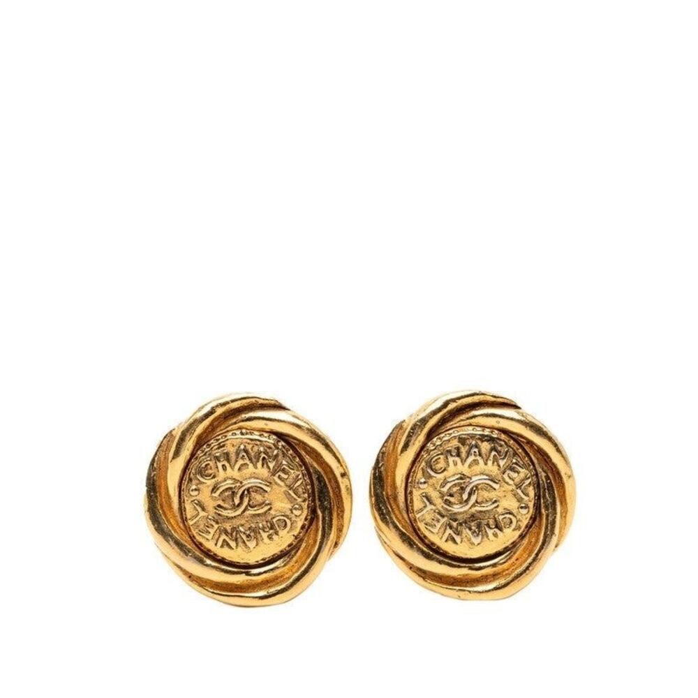 Chanel CC Logo Plated Earrings Gold